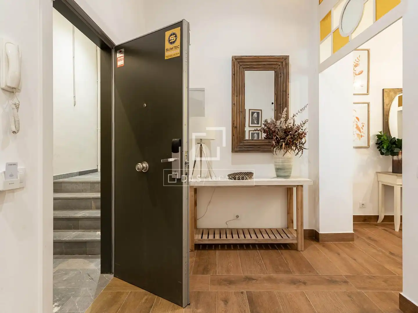 Piso en venta en Barcelona con Aire acondicionado, Terraza y Amueblado