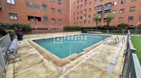 Foto 2 de Piso en venta en De Ordicia, Orcasitas, Madrid Capital