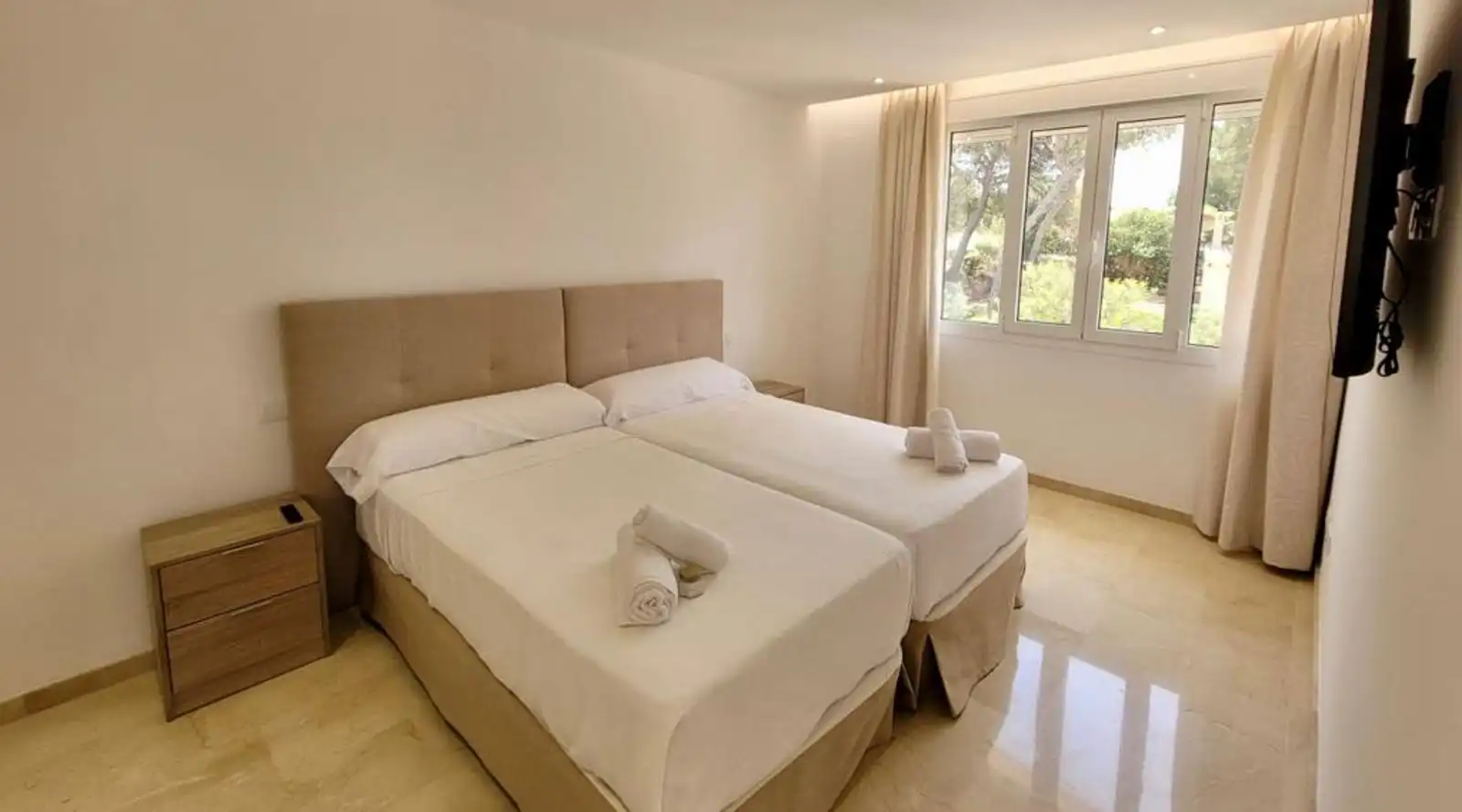 Dormitori de Finca rústica en venda en  Palma de Mallorca amb Aire condicionat, Calefacció i Jardí privat