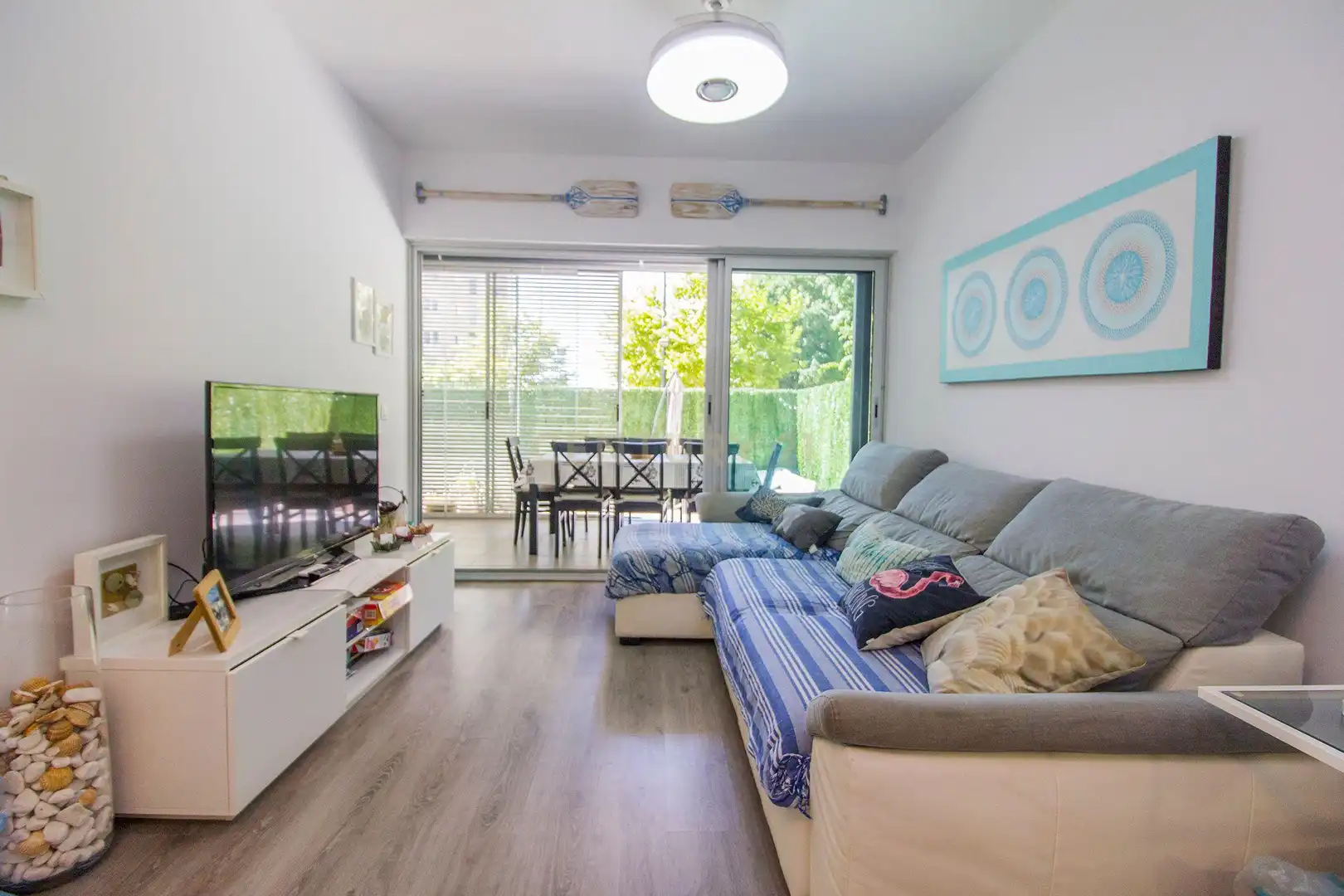 Sala de estar de Apartamento de alquiler en Calpe / Calp con Aire acondicionado, Jardín privado y Amueblado