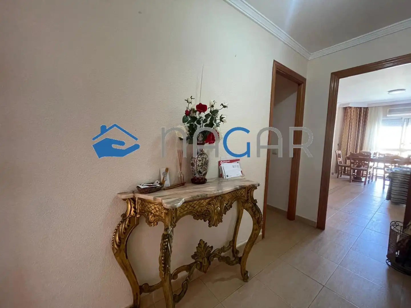 Piso en venta en La Línea de la Concepción con Amueblado