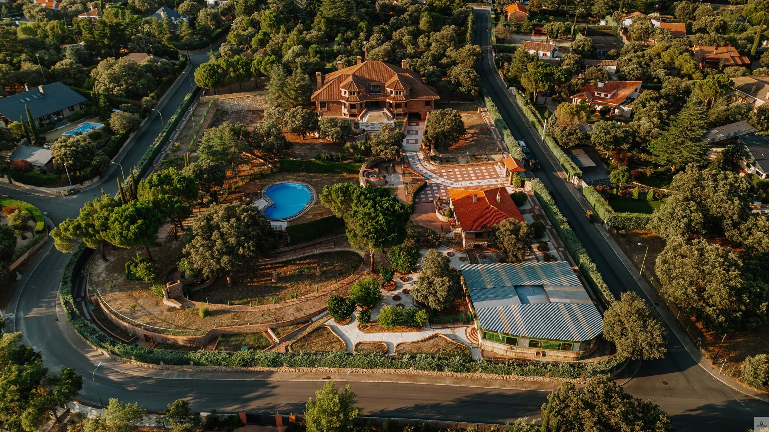 Casa o xalet en venda a Diecinueve, Navalquejigo - Los Arroyos