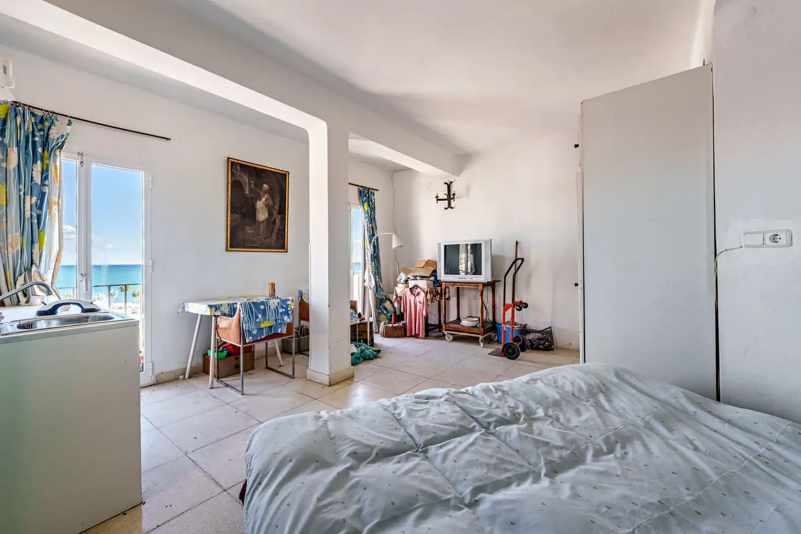 Bedroom of Buildings for sale in Torremolinos