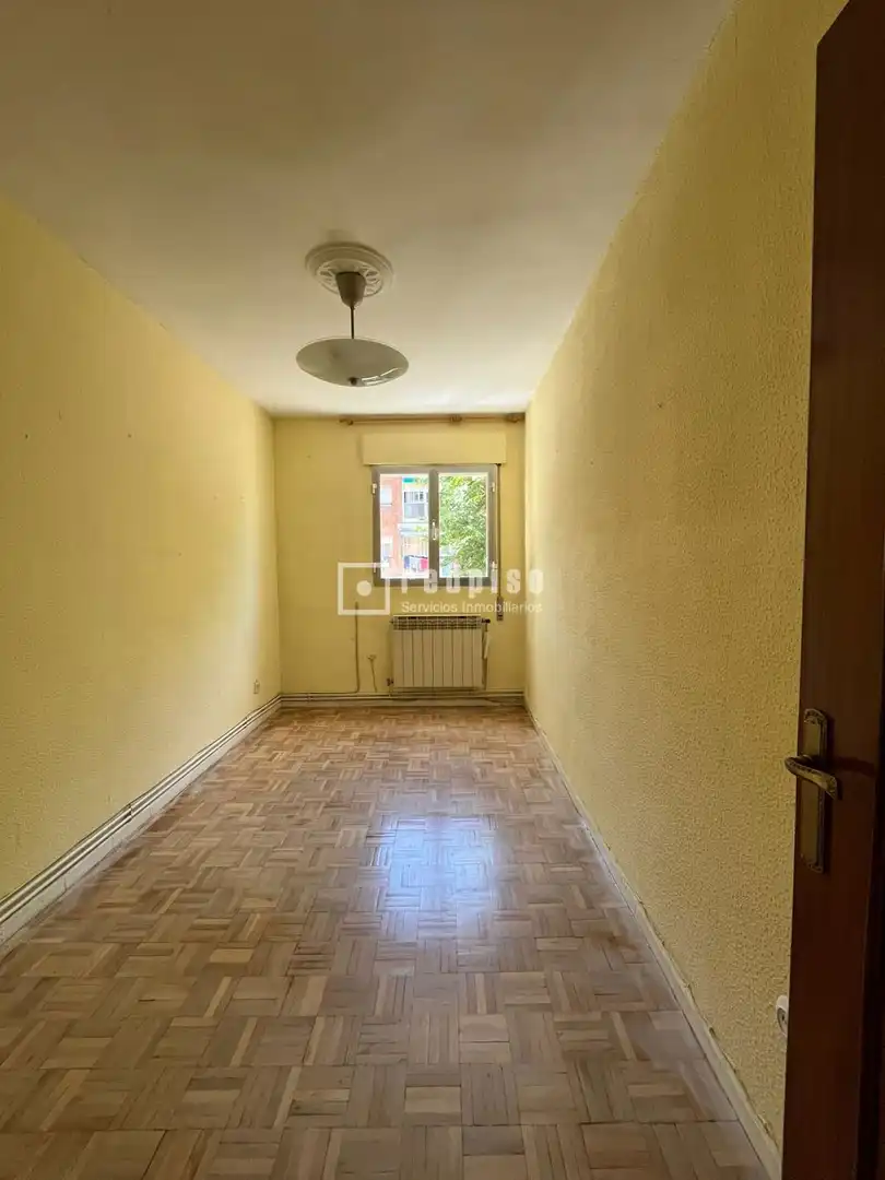 Habitación de Piso en venta en Madrid