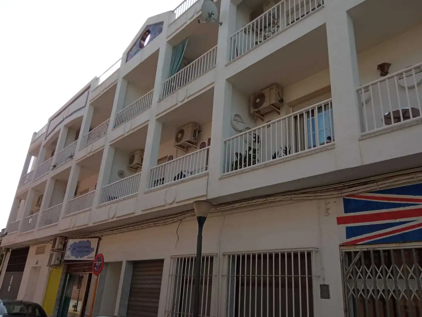 Local comercial en venda a Avenida Madrid 8, imagen 2