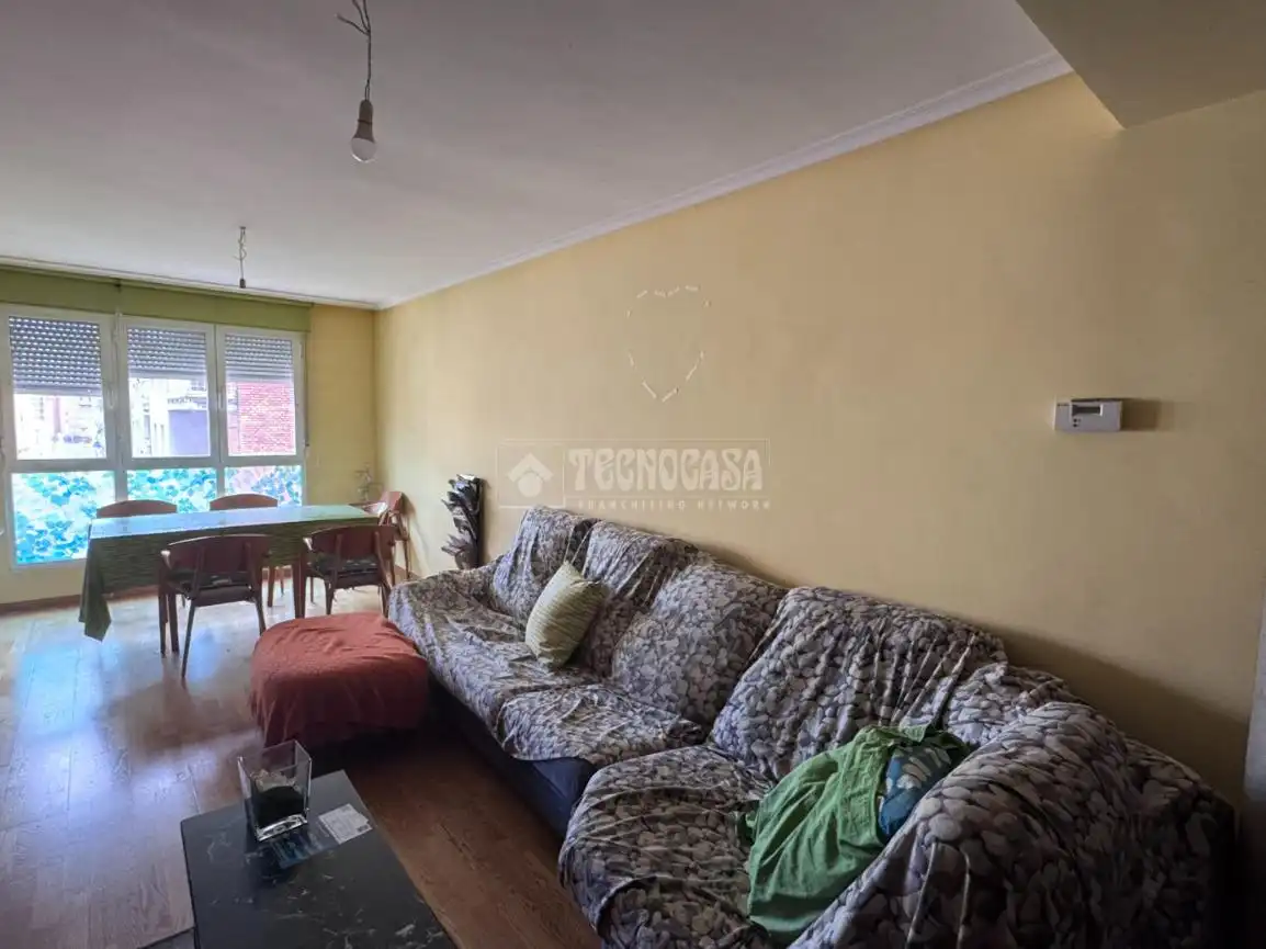 Living room of Flat for sale in León Capital   with Heating and Parquet flooring