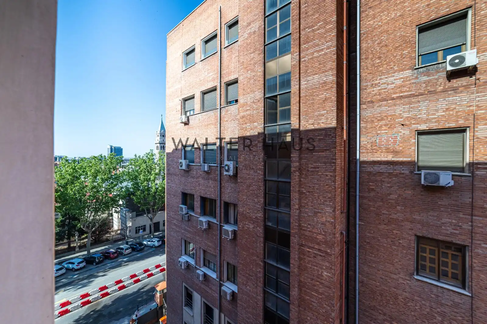 Exterior view of Flat for rent in Madrid  with Air Conditioner, Heating and Storage room