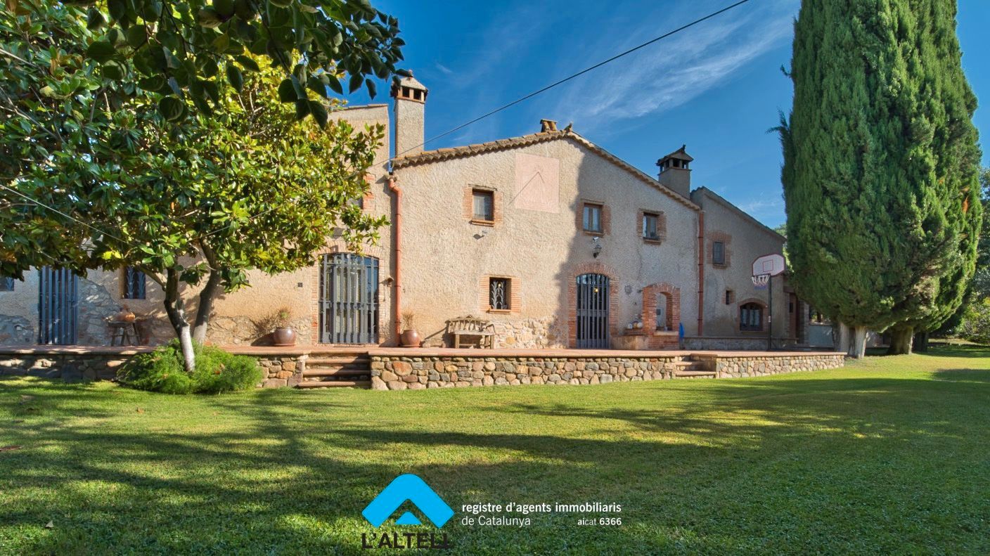 Garden of Country house for sale in L'Ametlla del Vallès  with Air Conditioner, Heating and Private garden