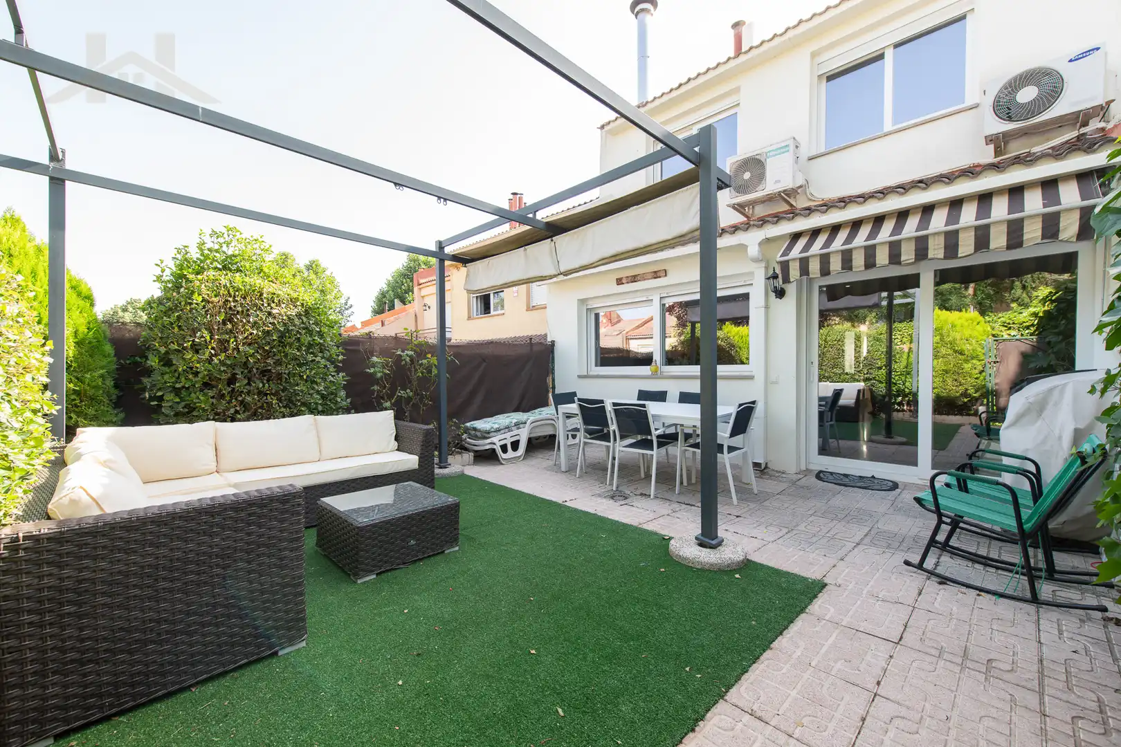 Terrace of Houses for sale in La Moraleja  with Air Conditioner, Heating and Private garden