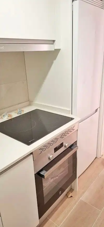 Küche von Wohnung zur Miete in Torrelodones mit Klimaanlage, Heizung und Ofen