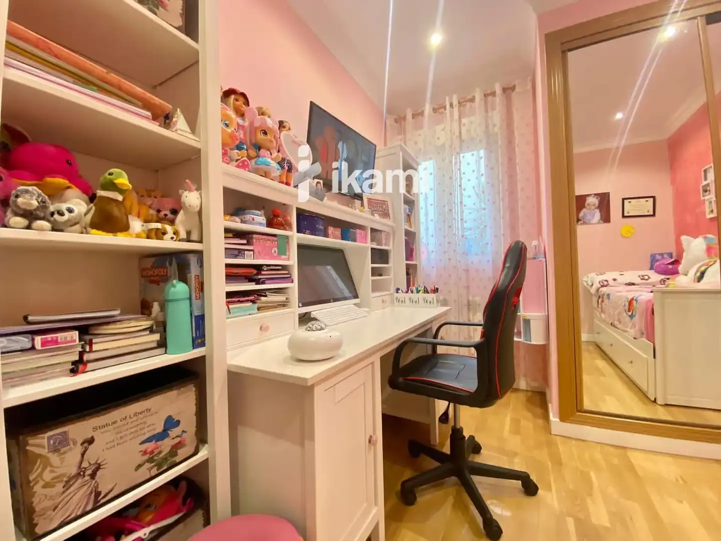 Bedroom of Flat for sale in Madrid  with Heating, Terrace and Furnished