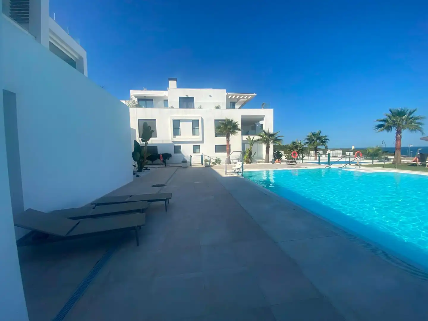 Flat for sale in La Alcaidesa