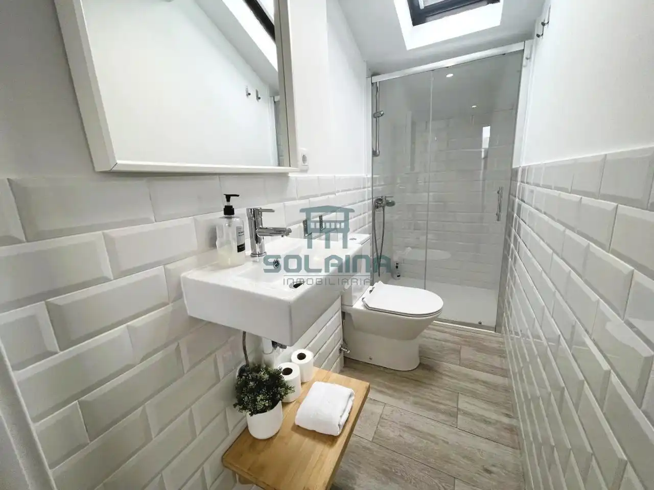Baño de Edificio en venta en Ourense Capital 