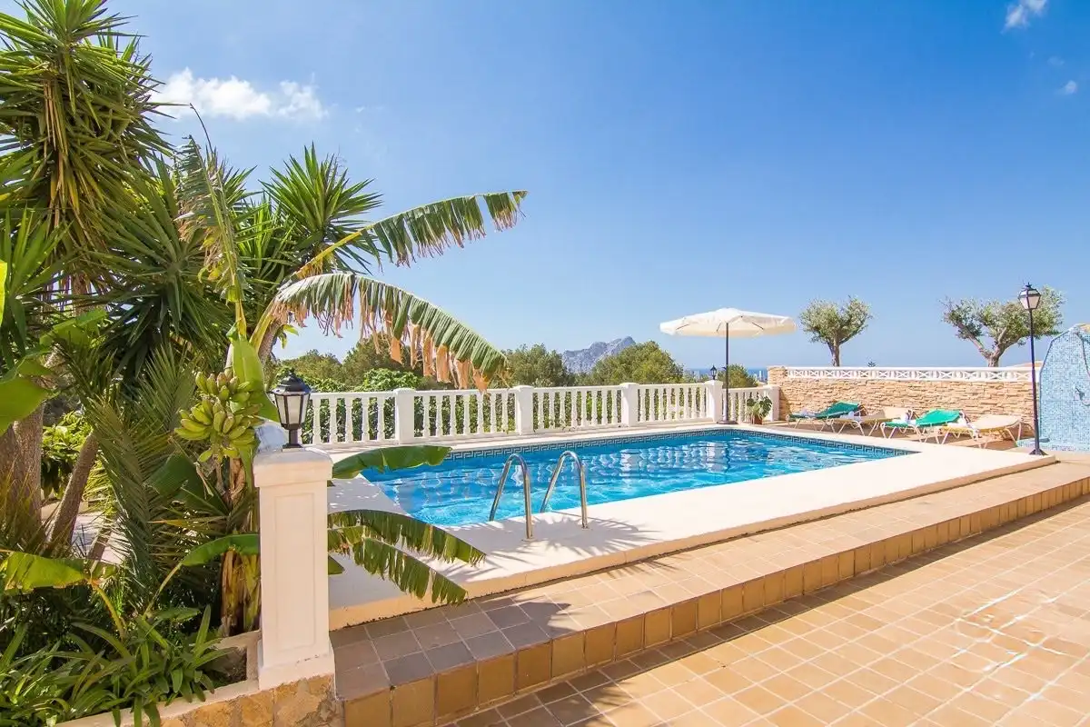 Piscina de Casa o chalet de alquiler en Benissa con Aire acondicionado, Calefacción y Jardín privado