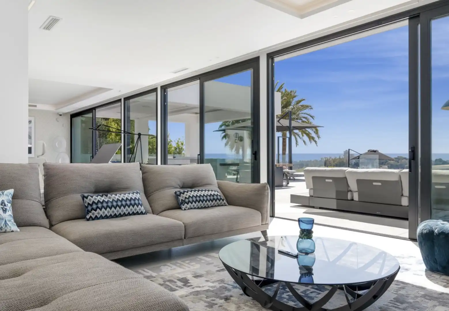 Chalet con terraza en venta en Benamara - Atalaya, imagen 2