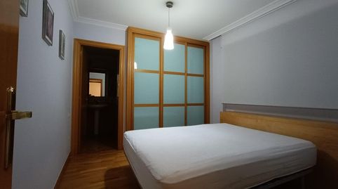 Foto 2 de Piso de alquiler en Lasesarre, Barakaldo