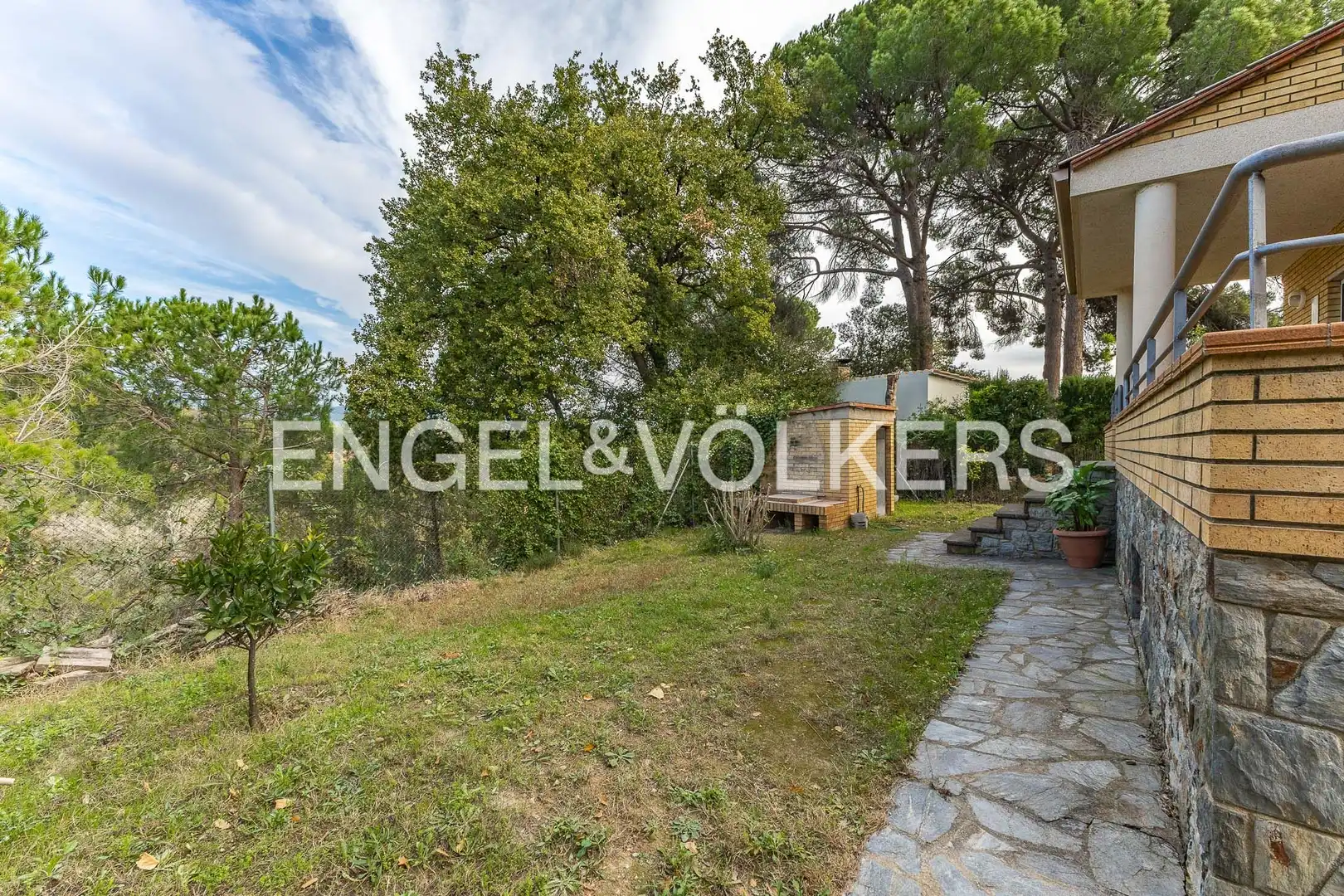 Casa o xalet en venda en Castellar del Vallès amb Aire condicionat, Calefacció i Jardí privat
