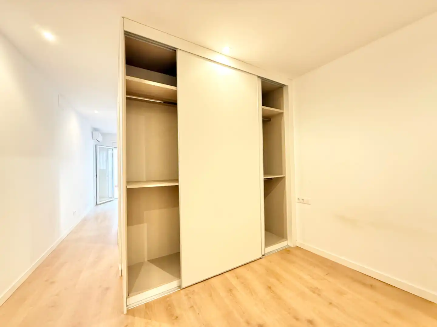 Habitación de Estudio en venta en Barcelona con Aire acondicionado, Calefacción y Parquet