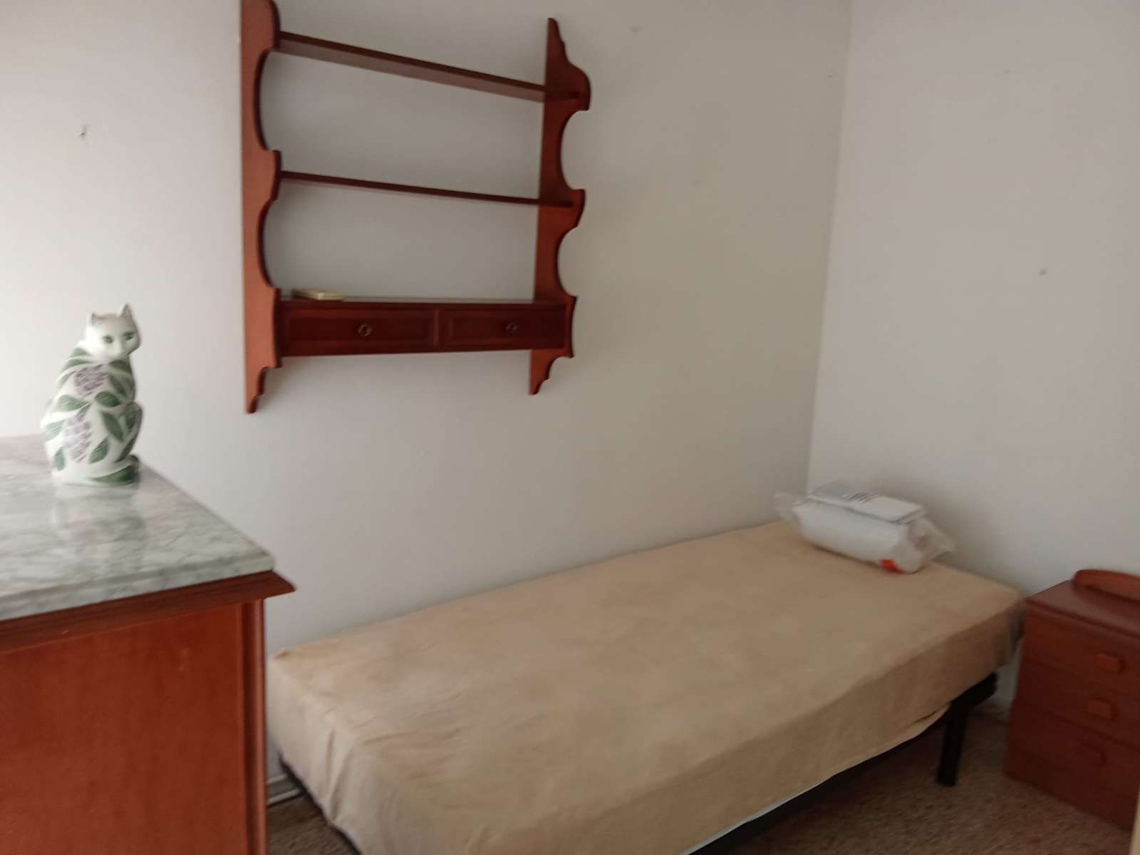 Dormitori de Pis per a compartir en Málaga Capital amb Aire condicionat, Calefacció i Terrassa