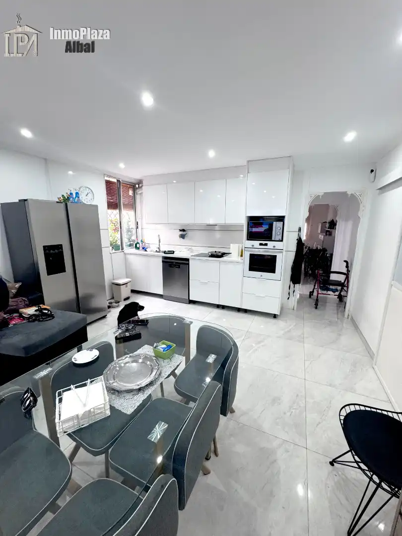 Cocina de Piso en venta en Valencia con Aire acondicionado