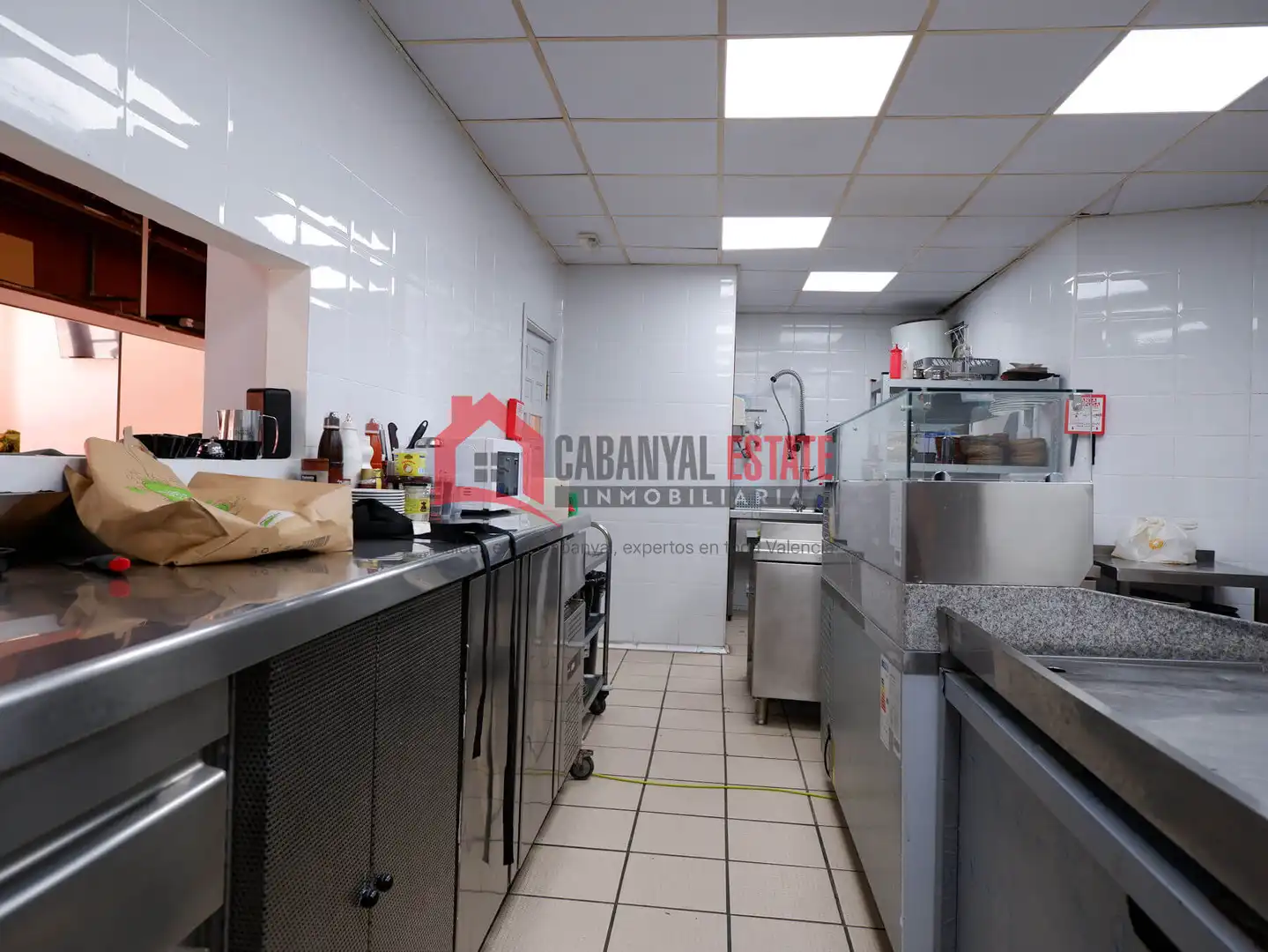 Cocina de Local de alquiler en Sagunto / Sagunt con Aire acondicionado y Amueblado