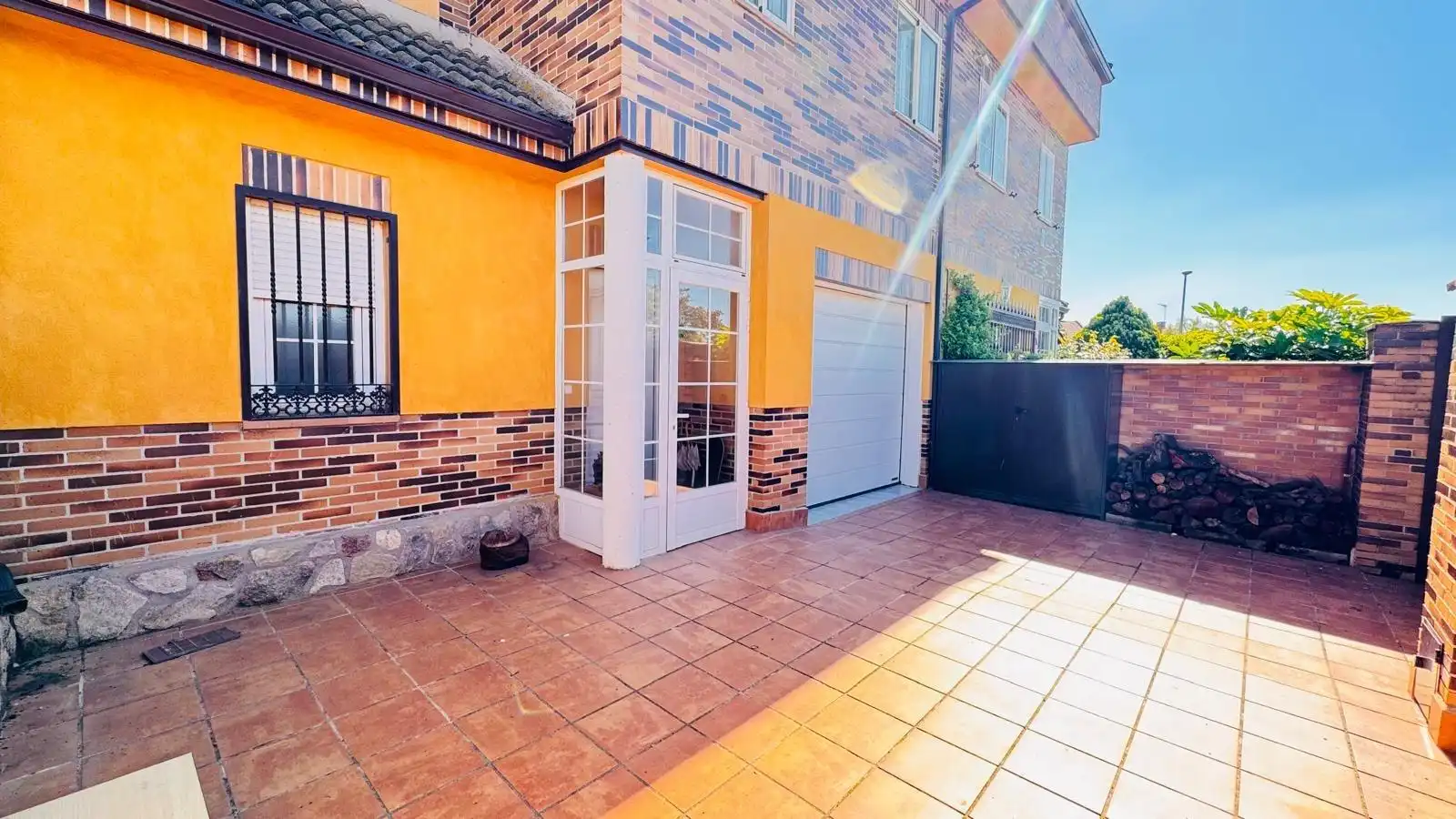 Terrace of Flat for share in Valdemorillo  with Heating, Private garden and Furnished