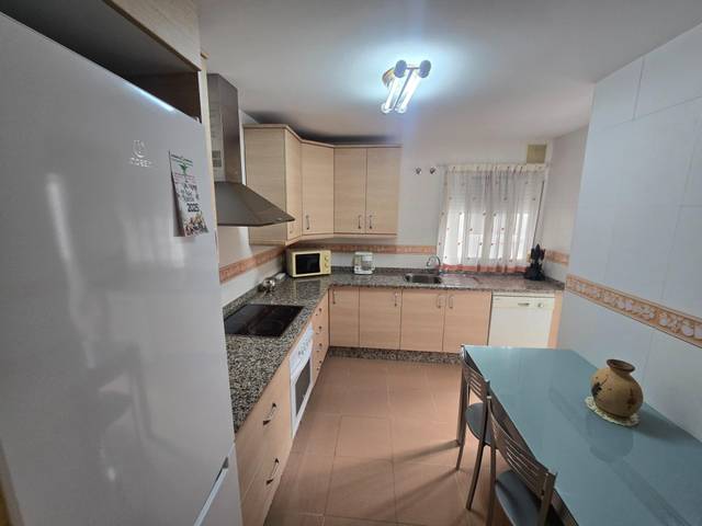 Piso en Venta en Avenida IMPERIO ARGENTINA en Martín Carpena - Torre del Río