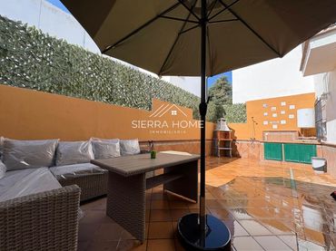Casa con balcone in vendita a El Bosque