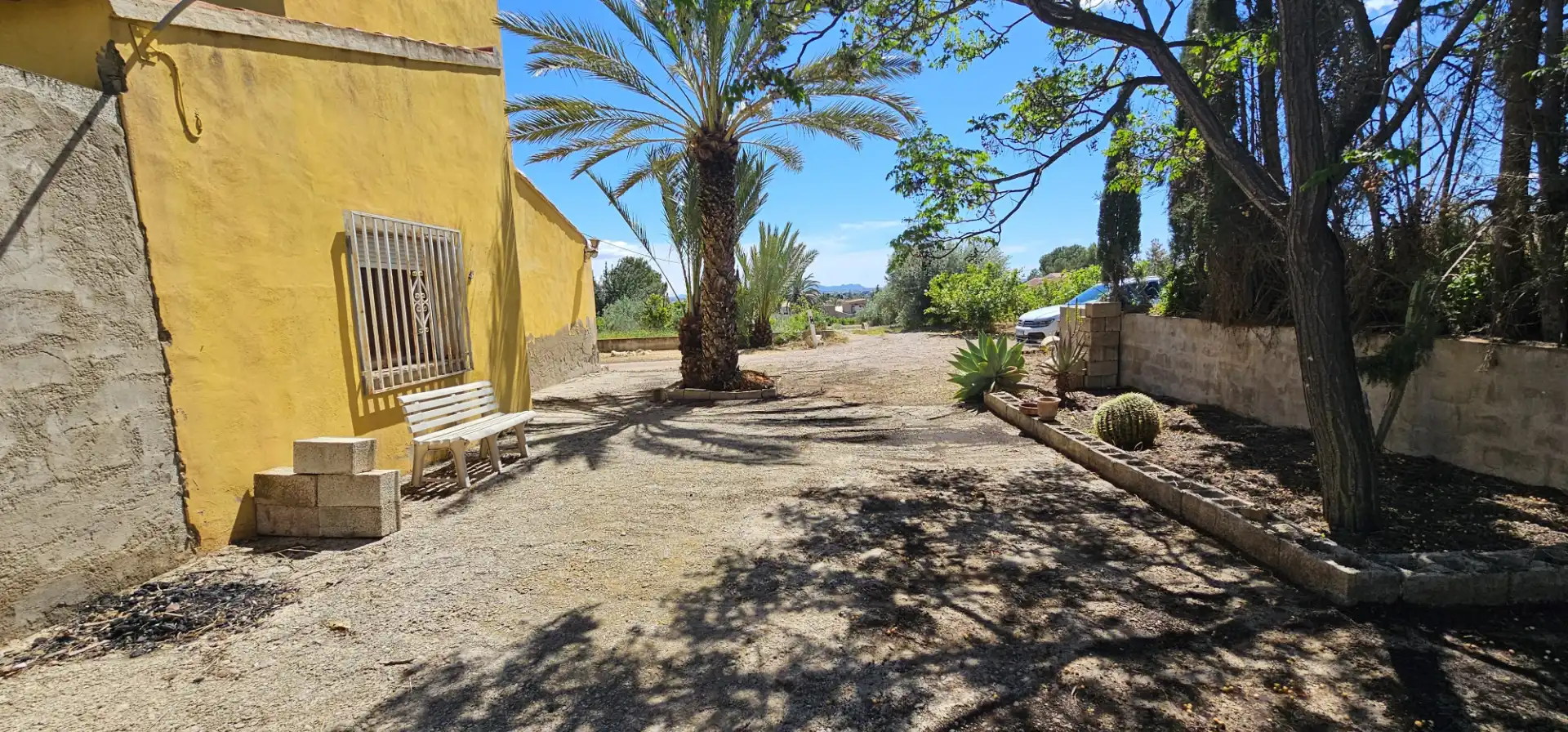 Vista exterior de Casa adosada en venta en Totana con Jardín privado, Terraza y Trastero