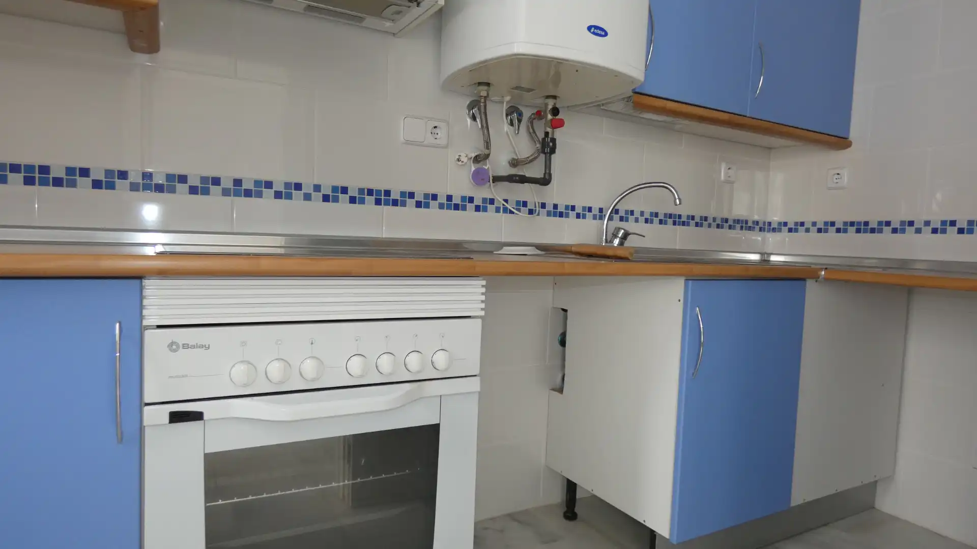 Cuina de Casa adosada en venda en Garrucha amb Aire condicionat, Calefacció i Terrassa