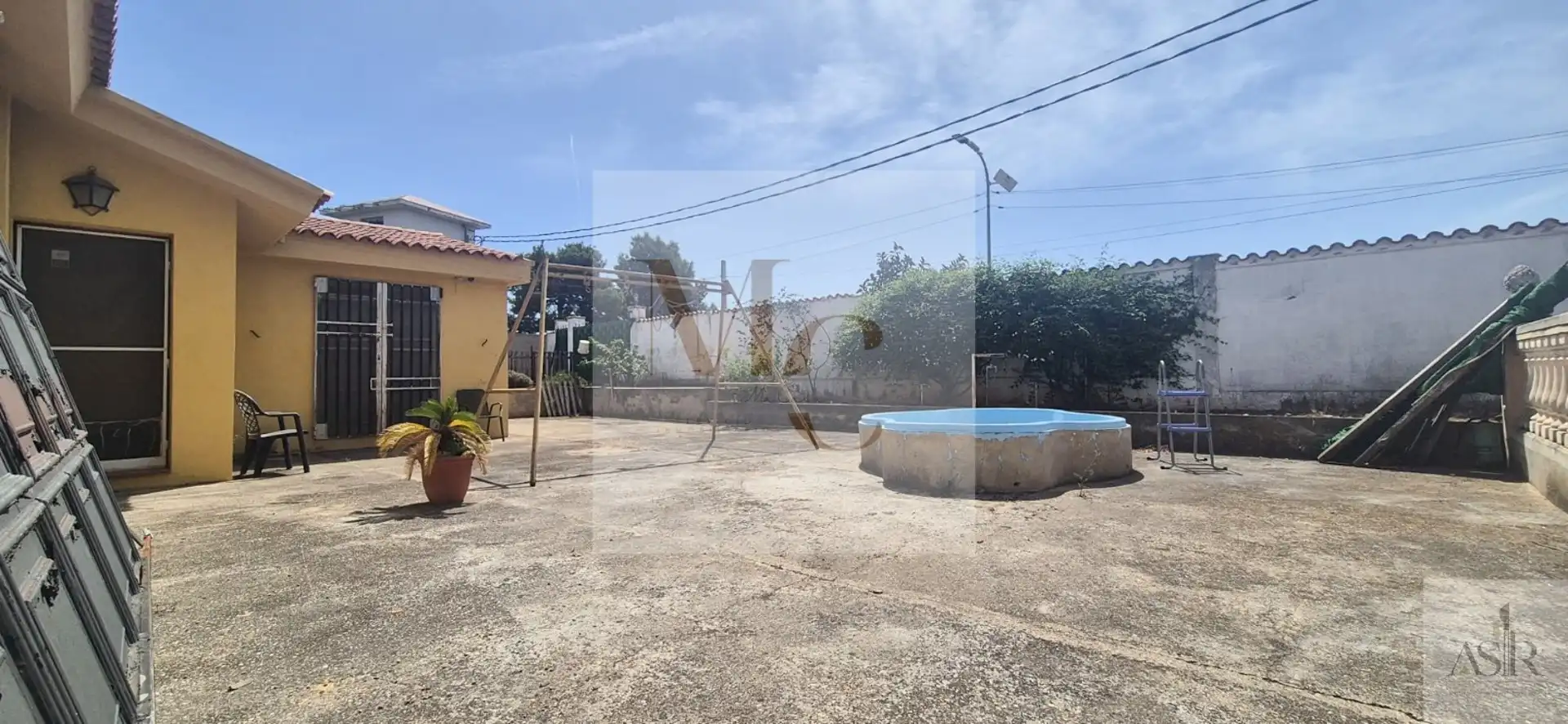 Vista exterior de Casa o xalet en venda en Benifaió amb Terrassa, Traster i Piscina