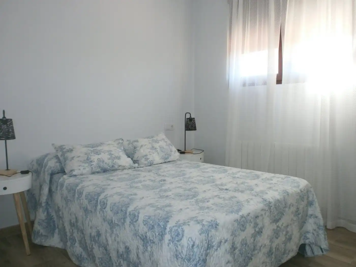 Dormitori de Casa o xalet en venda en Lastras del Pozo amb Calefacció, Jardí privat i Terrassa