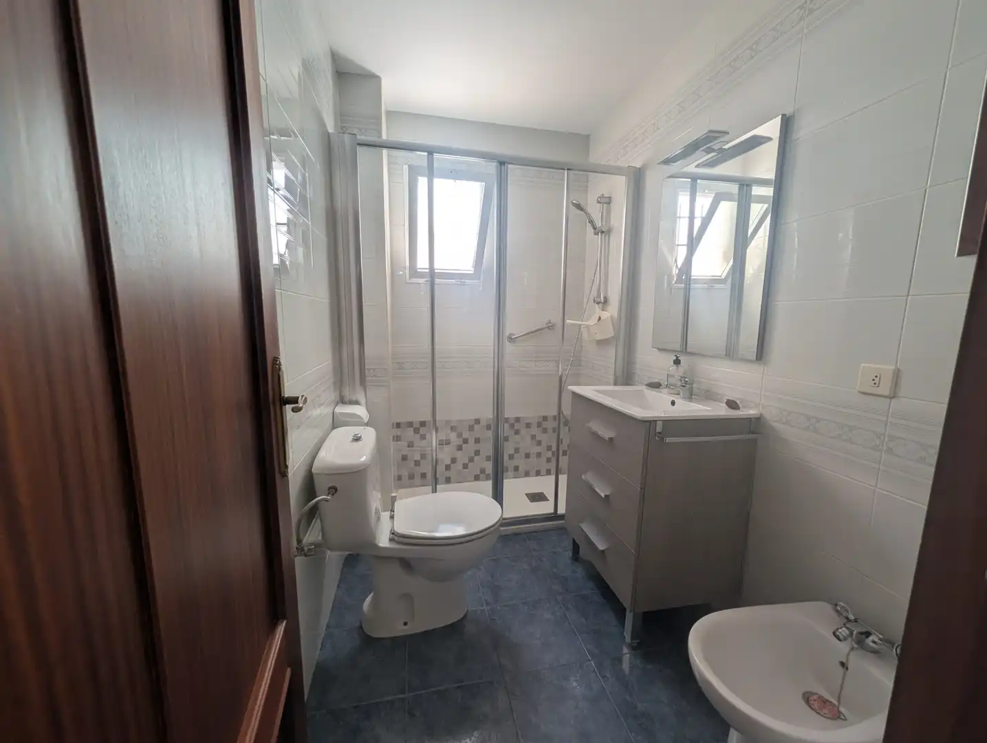 Baño de Piso en venta en Punta Umbría con Terraza, Amueblado y Horno