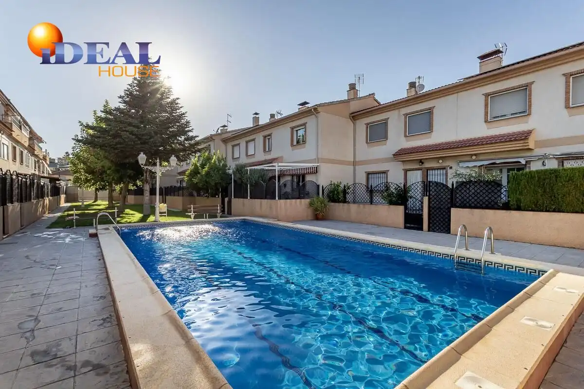 Haus mit Pool zum Verkauf in Ogíjares