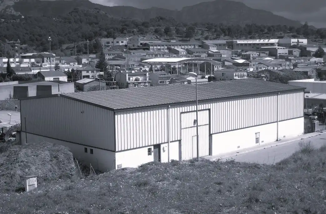 Industrial building for sale in Carrer del Vapor, imagen 4