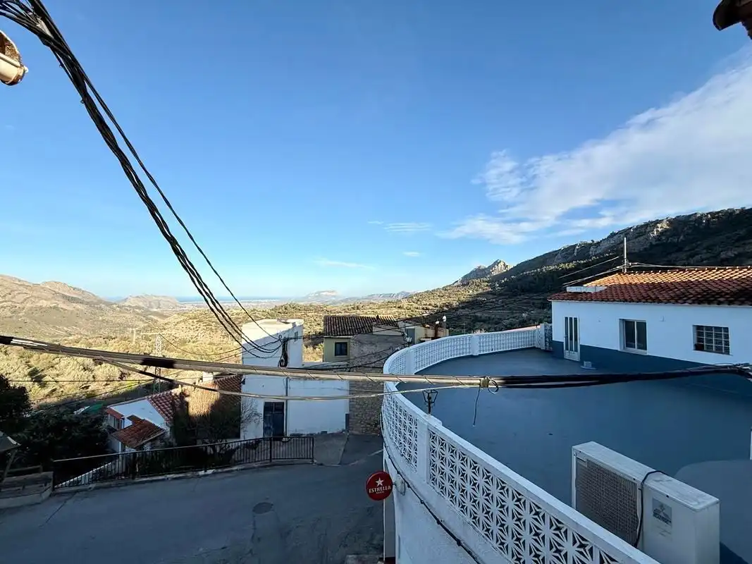 Vista exterior de Casa o chalet en venta en La Vall de Laguar con Trastero