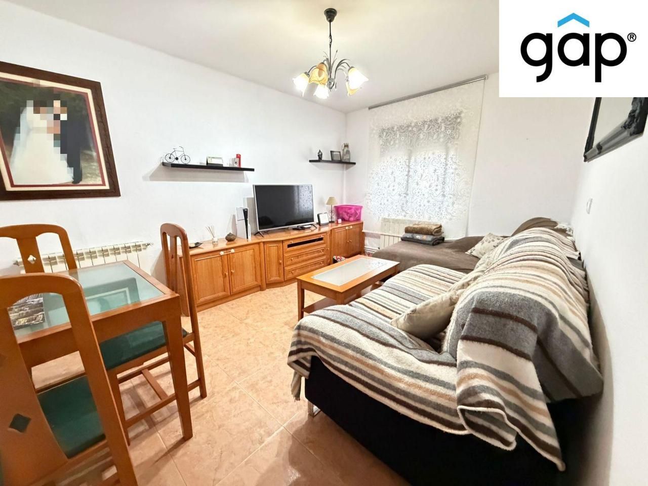 Sala d'estar de Casa o xalet en venda en Cuenca Capital amb Calefacció