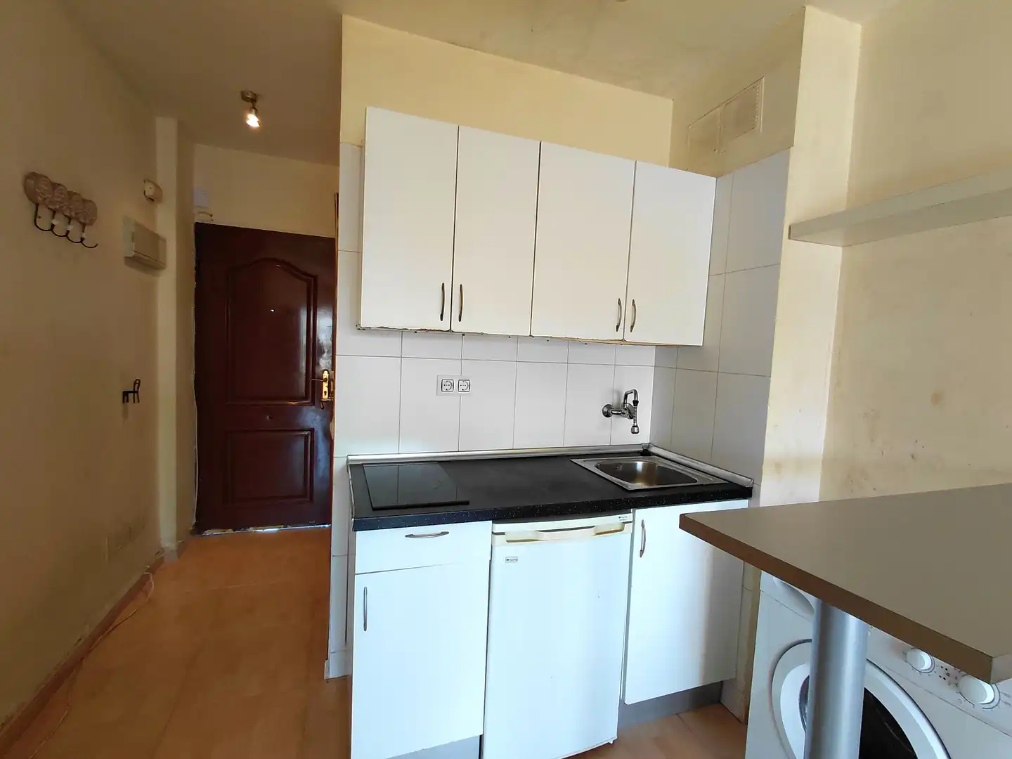 Küche von Wohnung zum Verkauf in Benalmádena mit Klimaanlage, Terrasse und Gemeinschaftspool