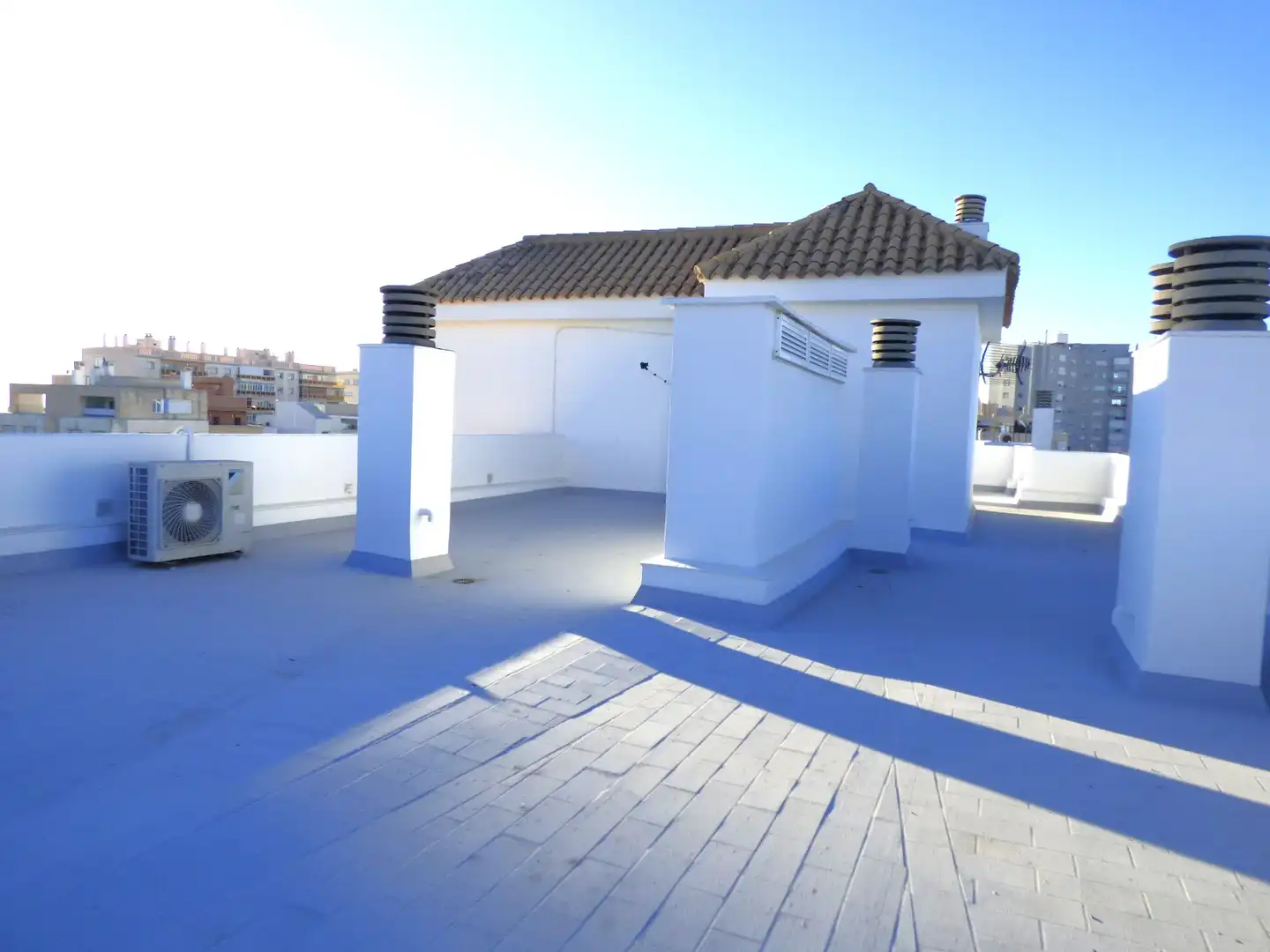 Terrasse von Dachboden zum Verkauf in Cádiz mit Heizung und Terrasse