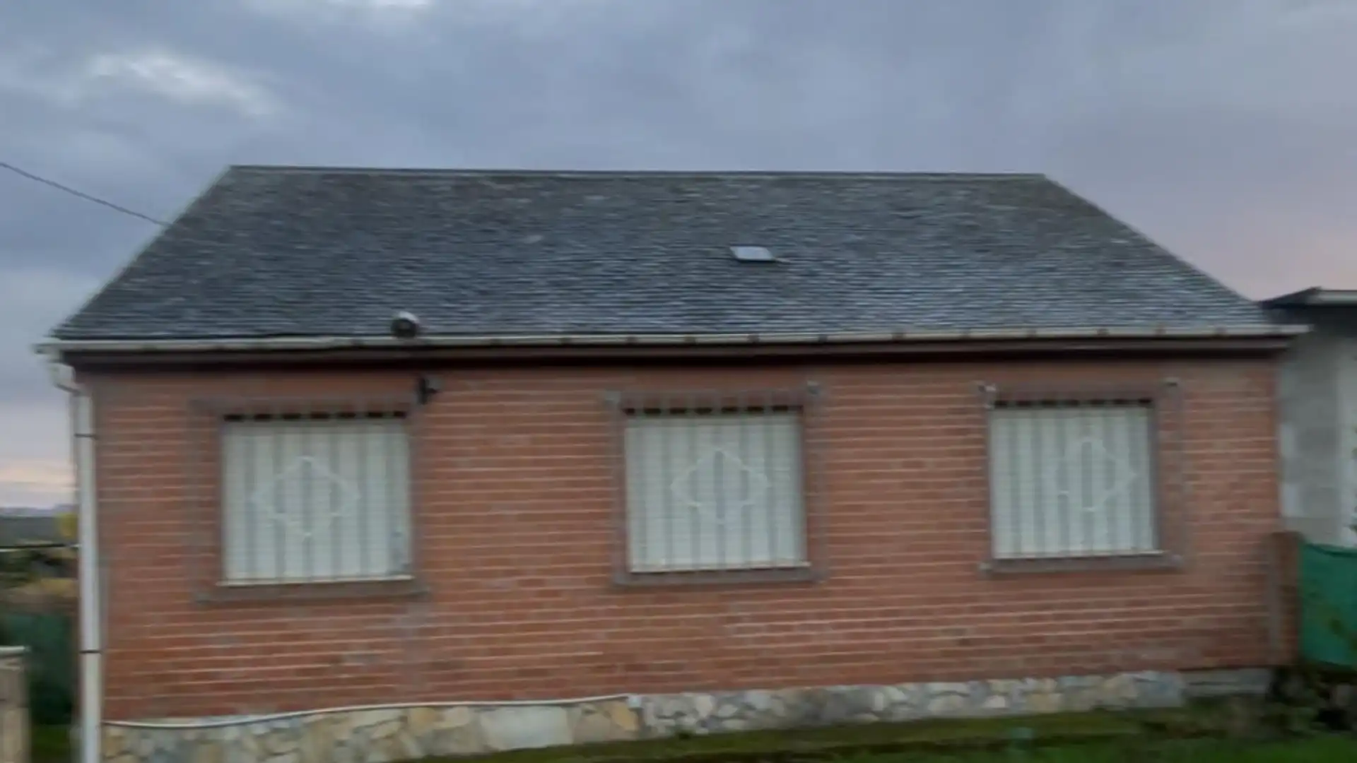 Exterior view of Houses for sale in Arganza  with Heating