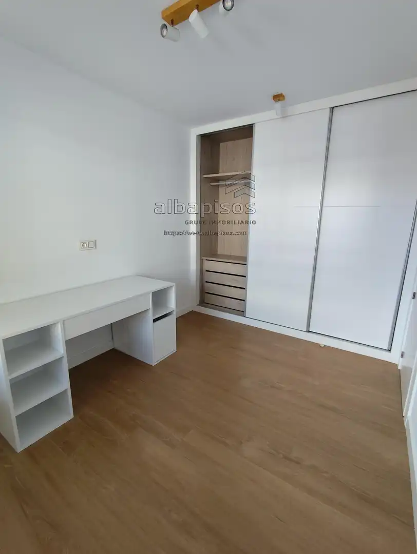 Schlafzimmer von Wohnung zur Miete in Albacete mit Heizung, Terrasse und Abstellraum