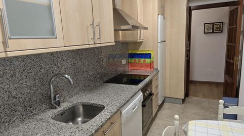 Foto 2 de Piso de alquiler en Rúa Raxoeira, O Milladoiro, Ames