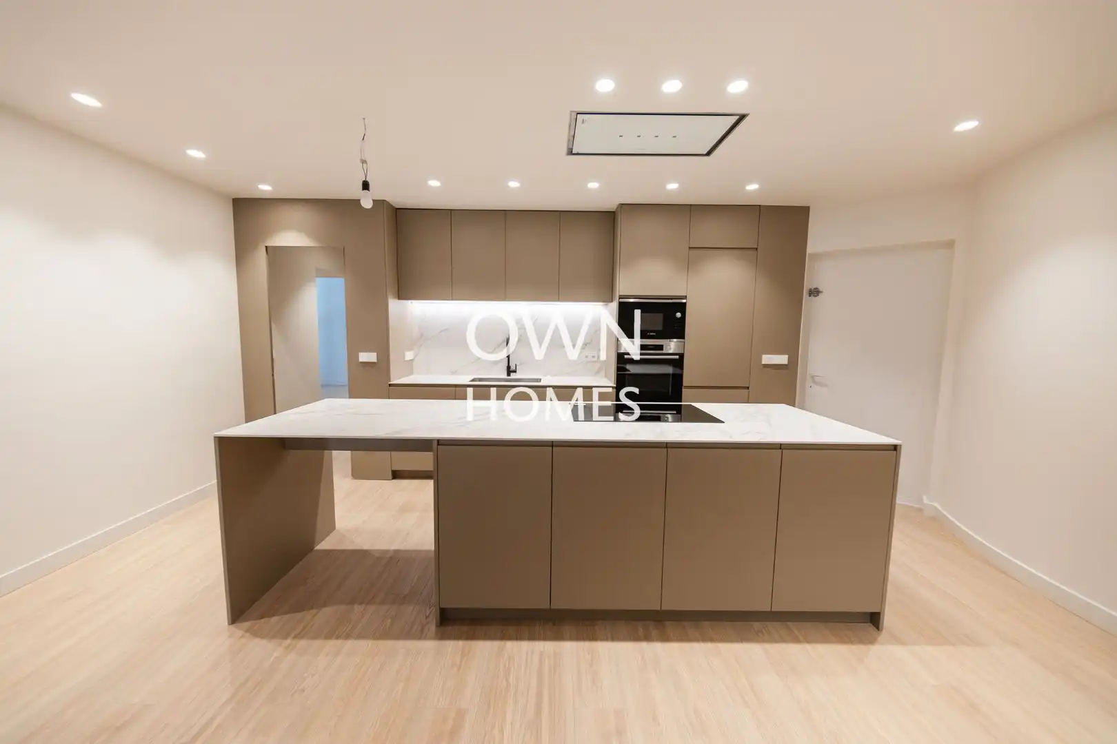 Kitchen of Flat for sale in Barcelona  with Air Conditioner, Heating and Private garden