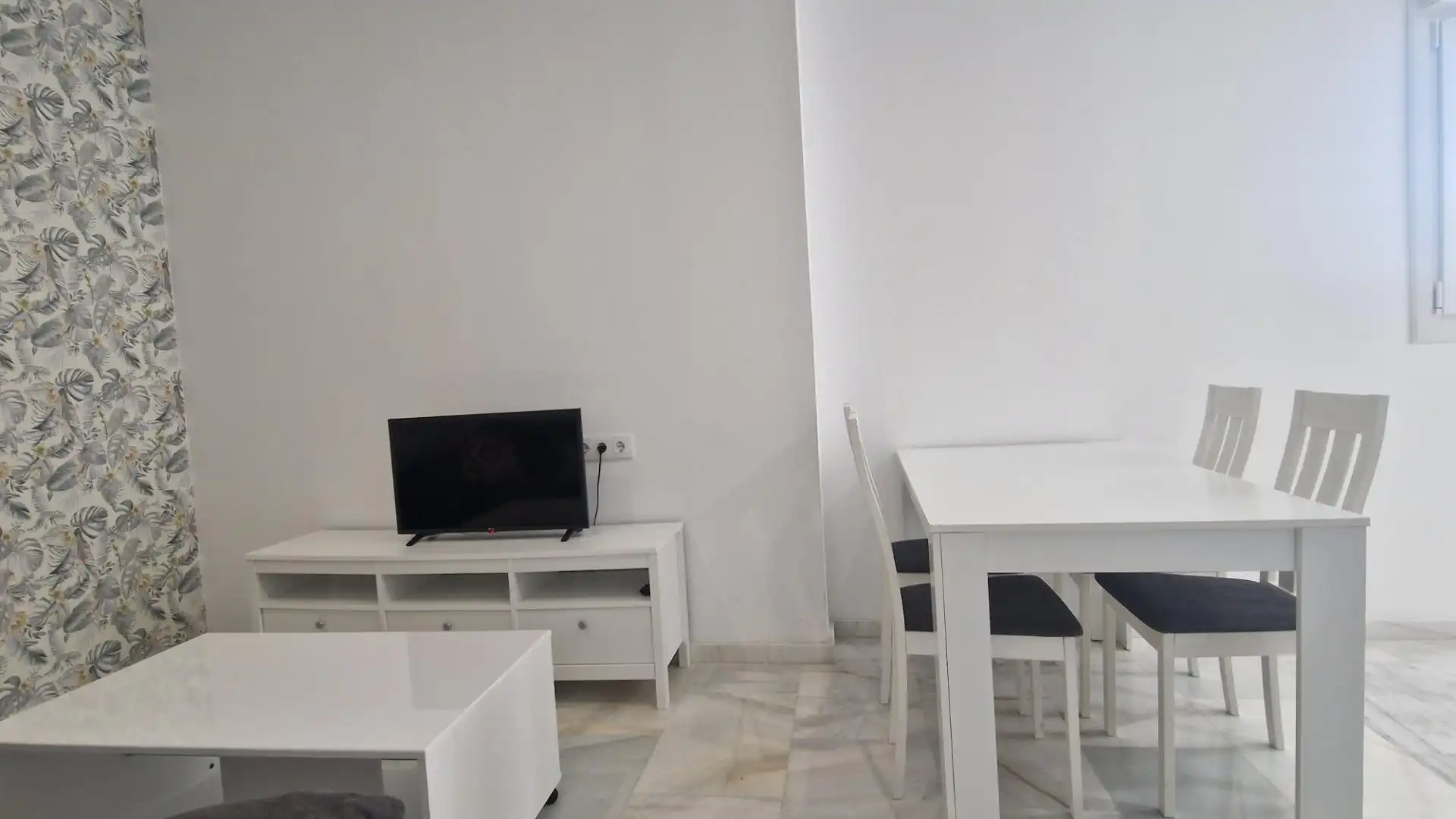 Wohnzimmer von Wohnung zur Miete in Jerez de la Frontera mit Klimaanlage und Möbliert
