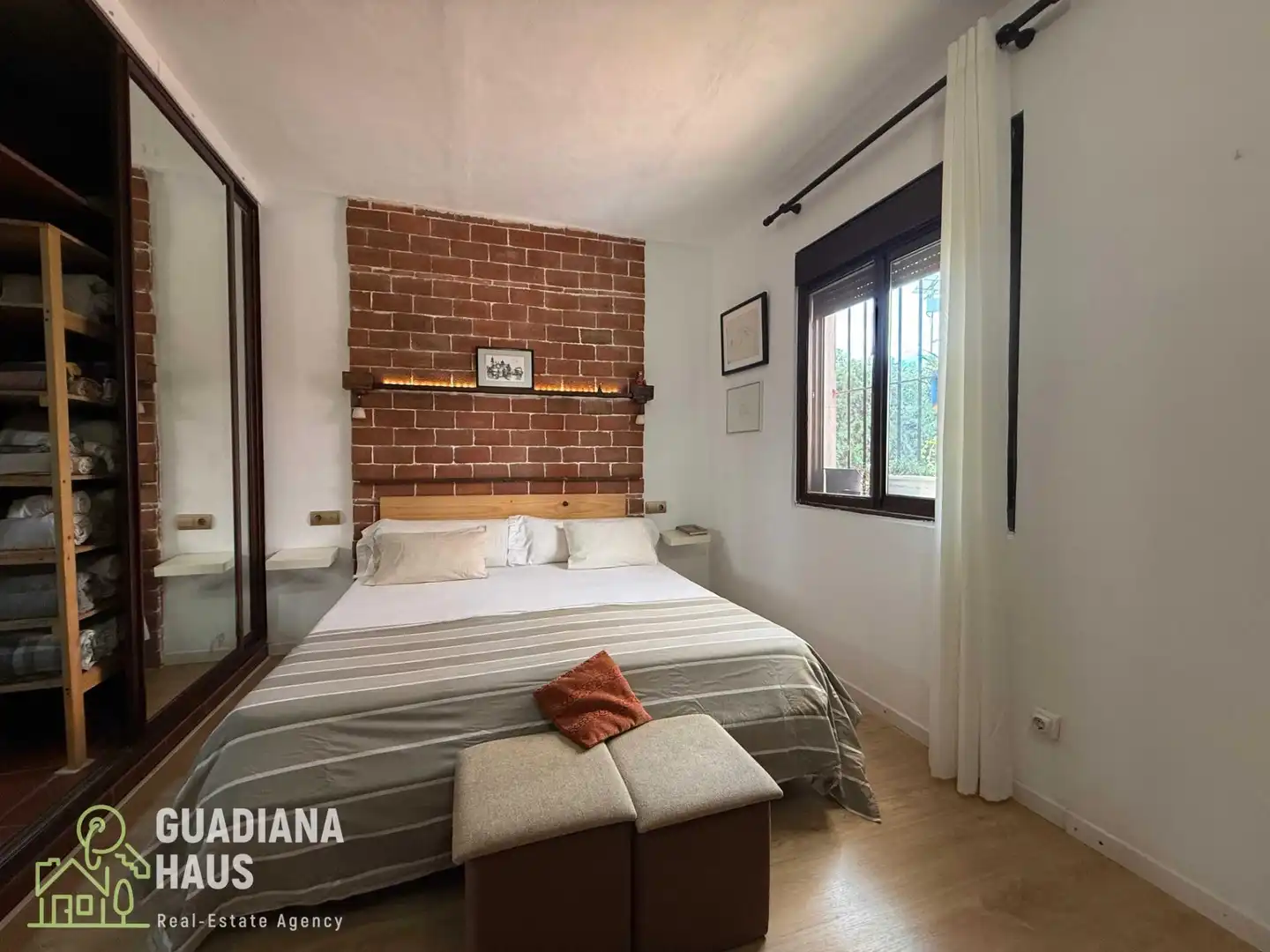 Habitación de Finca rústica en venta en Lepe con Trastero y Piscina