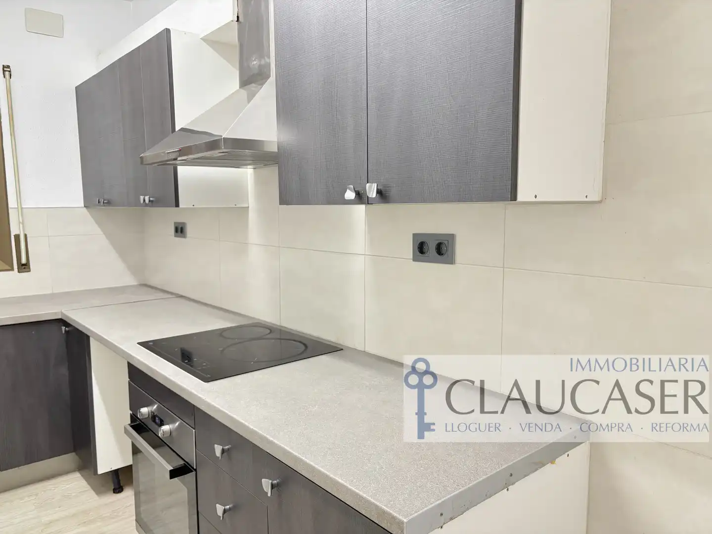 Cuina de Casa o xalet en venda en Rubí amb Calefacció