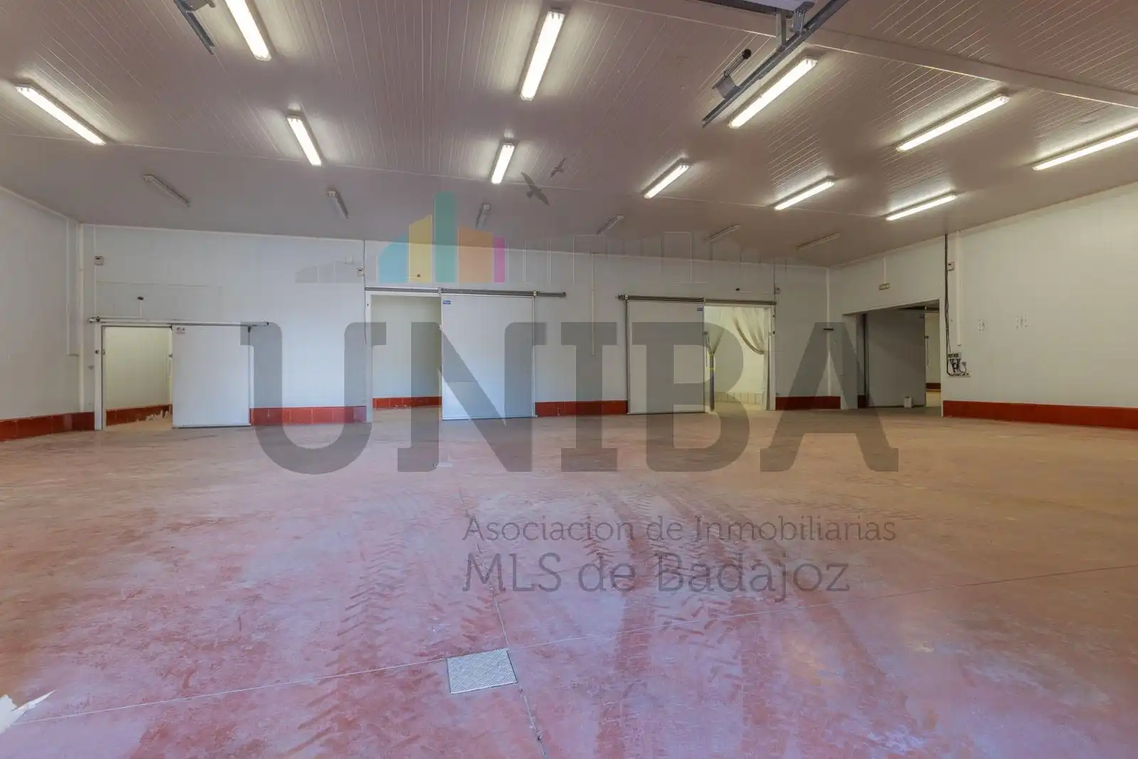 Industrial buildings for rent in La Garrovilla 