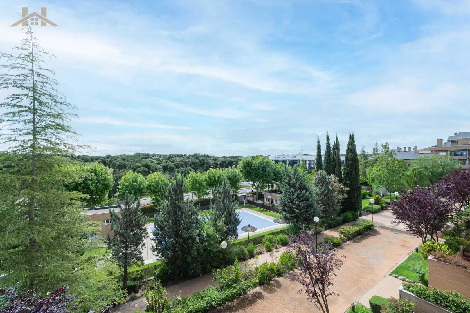 Jardí de Pis en venda en Majadahonda amb Aire condicionat, Calefacció i Terrassa
