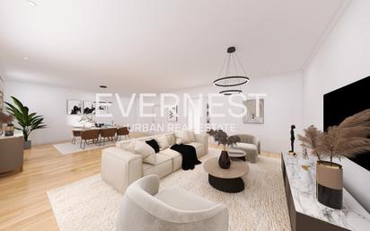 Living room of Flat for sale in  Madrid Capital