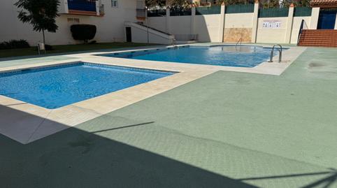 Foto 2 de Àtic en venda a Calle Carlos Cano, 18, Puerto de Estepona, Málaga